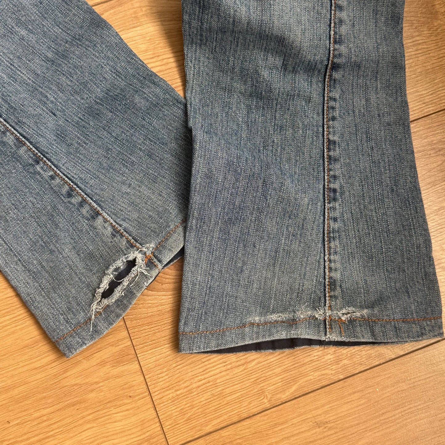 Levi’s Engineered distressed jeans - Size 29x34
