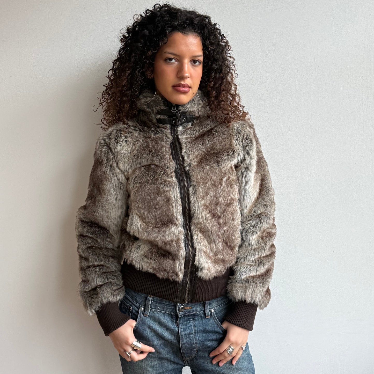 Fur buckle neck bomber - Size M