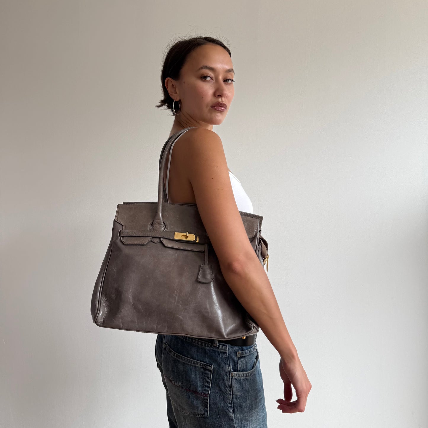 Taupe leather ‘firkin’ bag - One Size