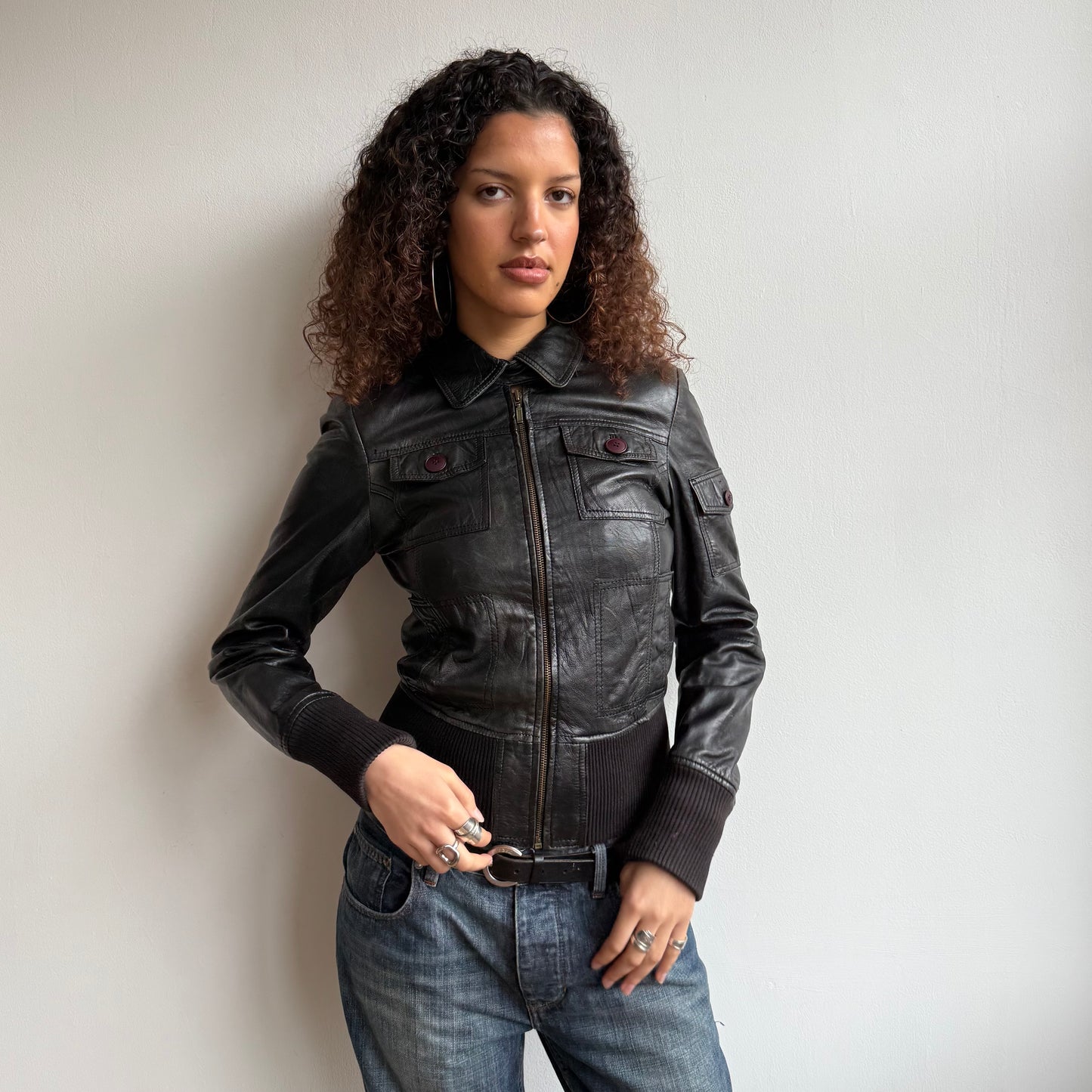 Black leather bomber jacket - Size S/M
