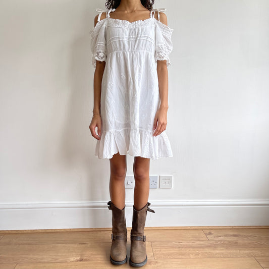 White off shoulder milkmaid dress - Size M