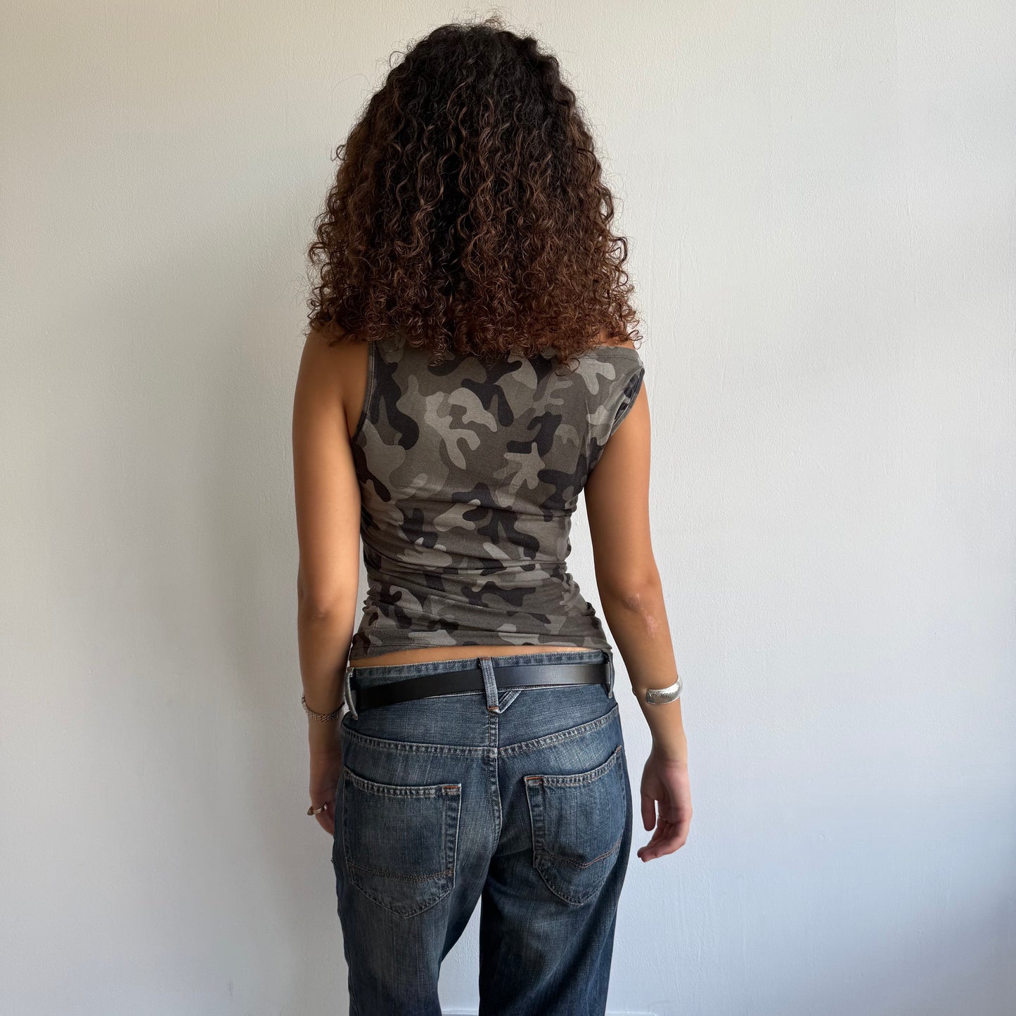 Camo slouchy top - Size M