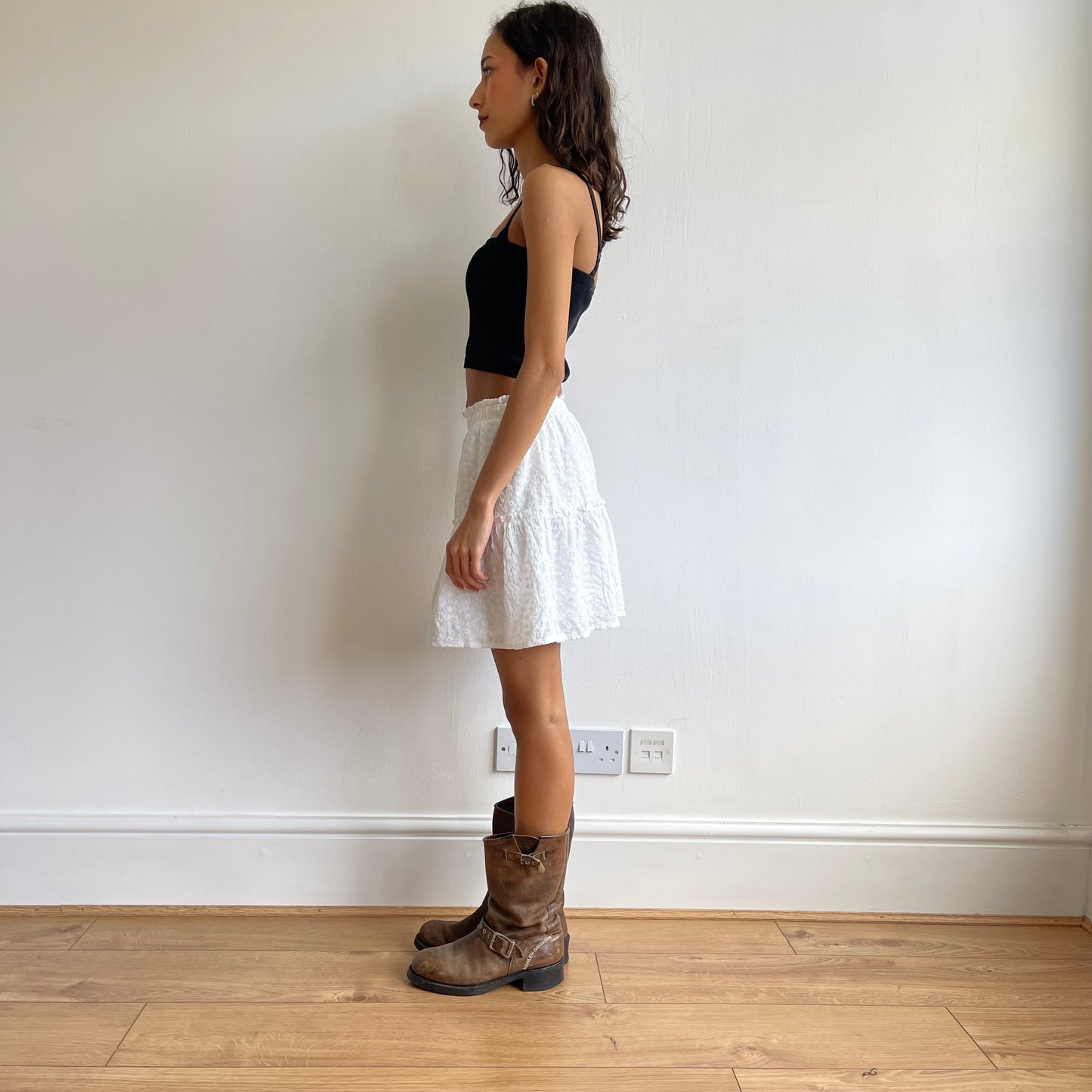 White broderie mini skirt - Size S