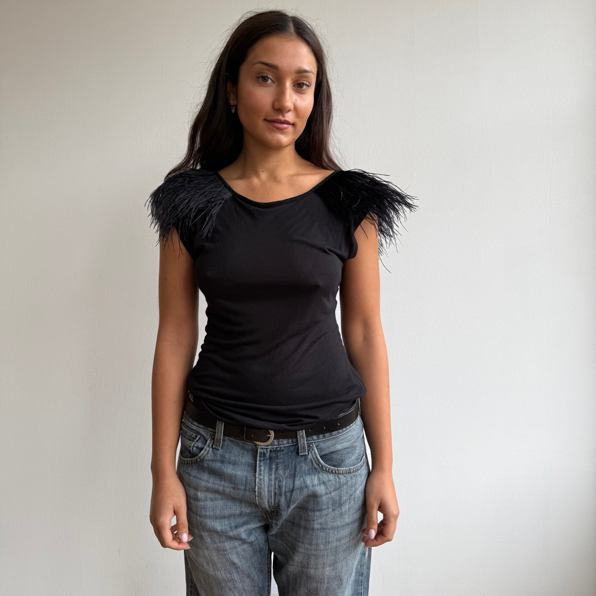 Black feather shoulder top - Size M