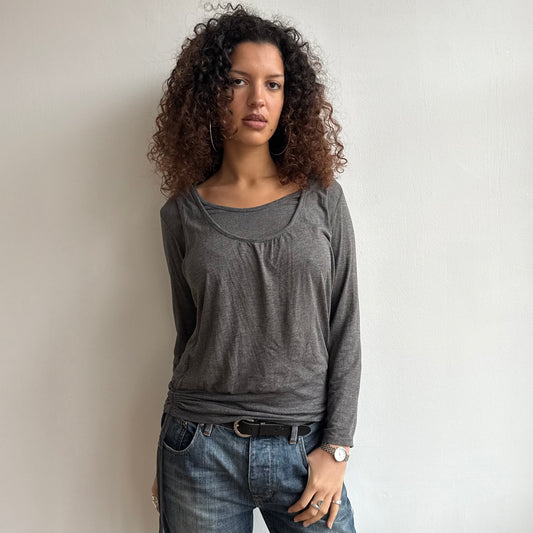 Grey double layer keyhole top - Size M