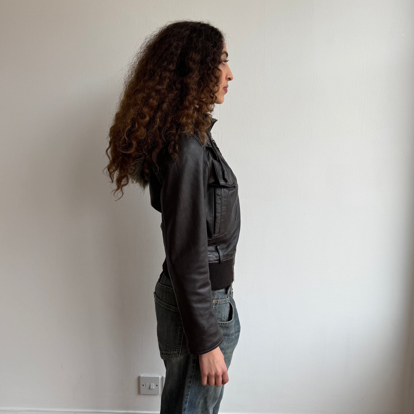 Brown leather fur hood bomber with belt - Size M