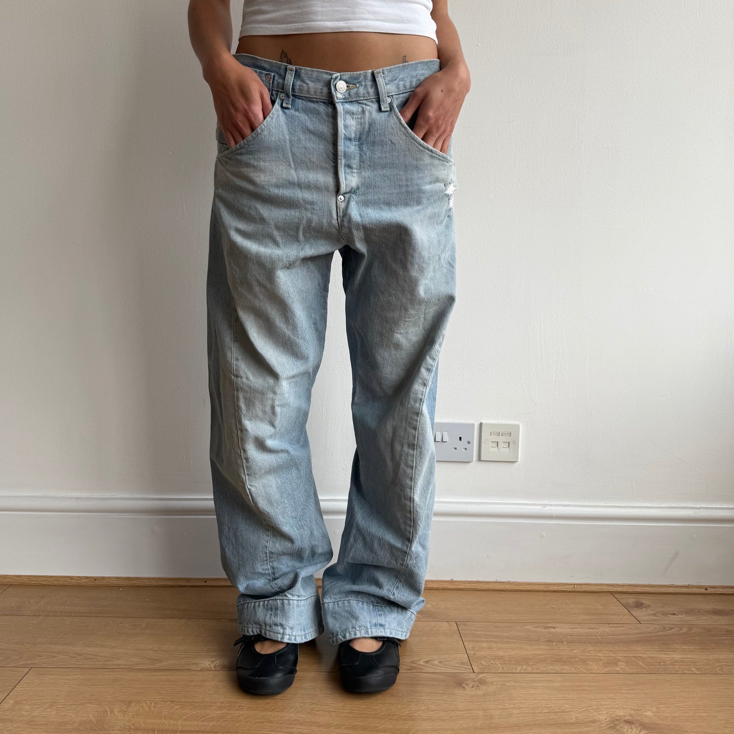 Levi’s Engineered cinch jeans - Size 32x32