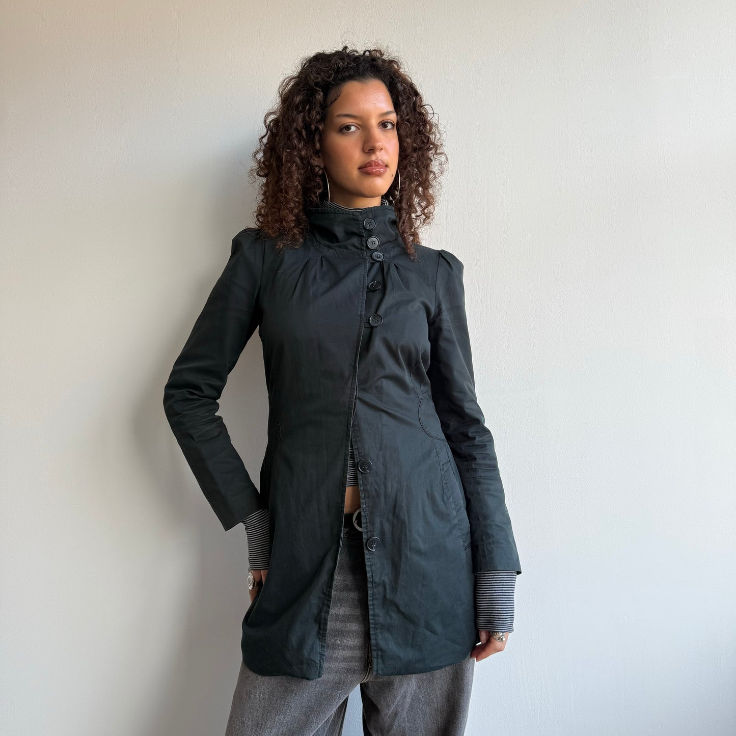 Asymmetric trench - Size XS