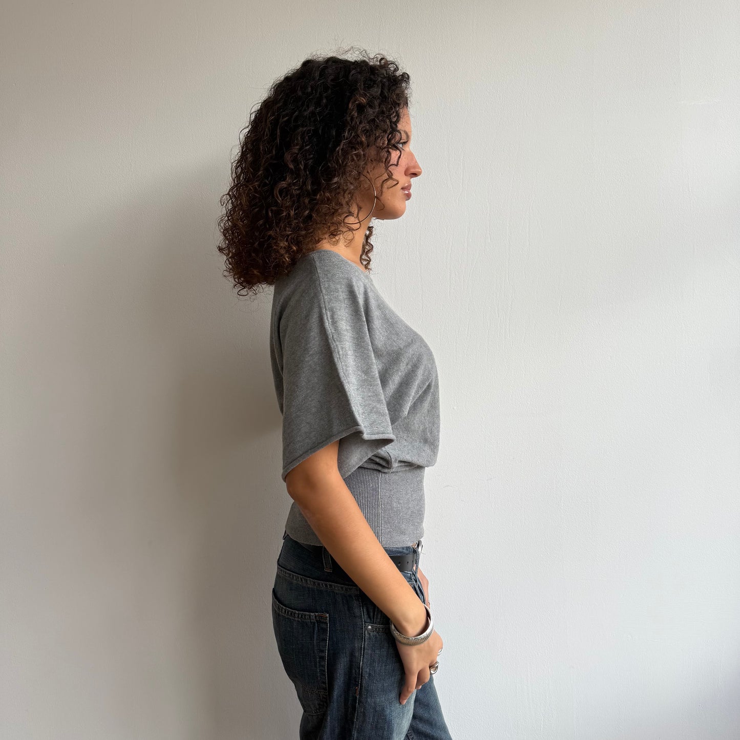 Dark short sleeve slouchy knit - Size S/M