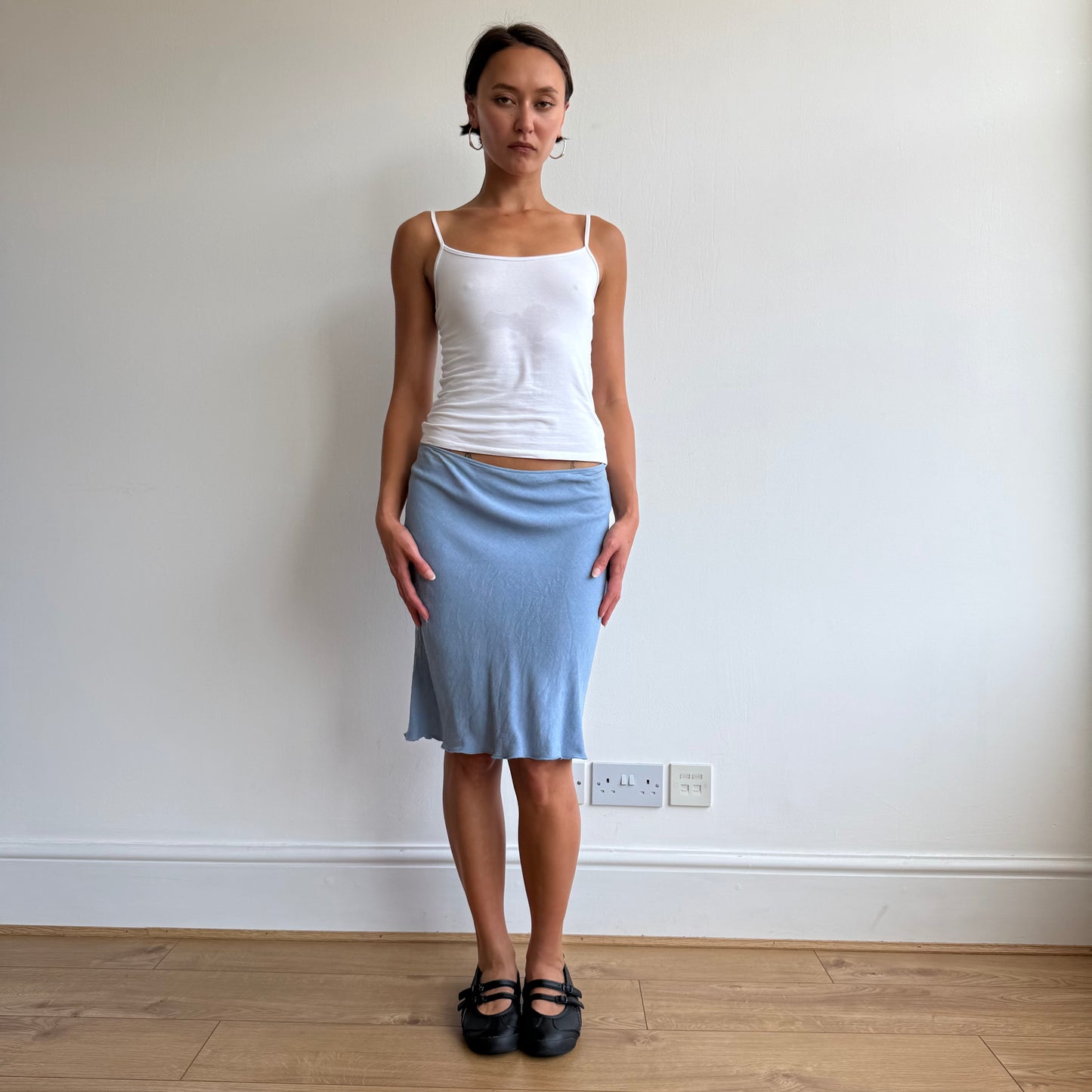 Powder blue linen midi skirt - Size XS