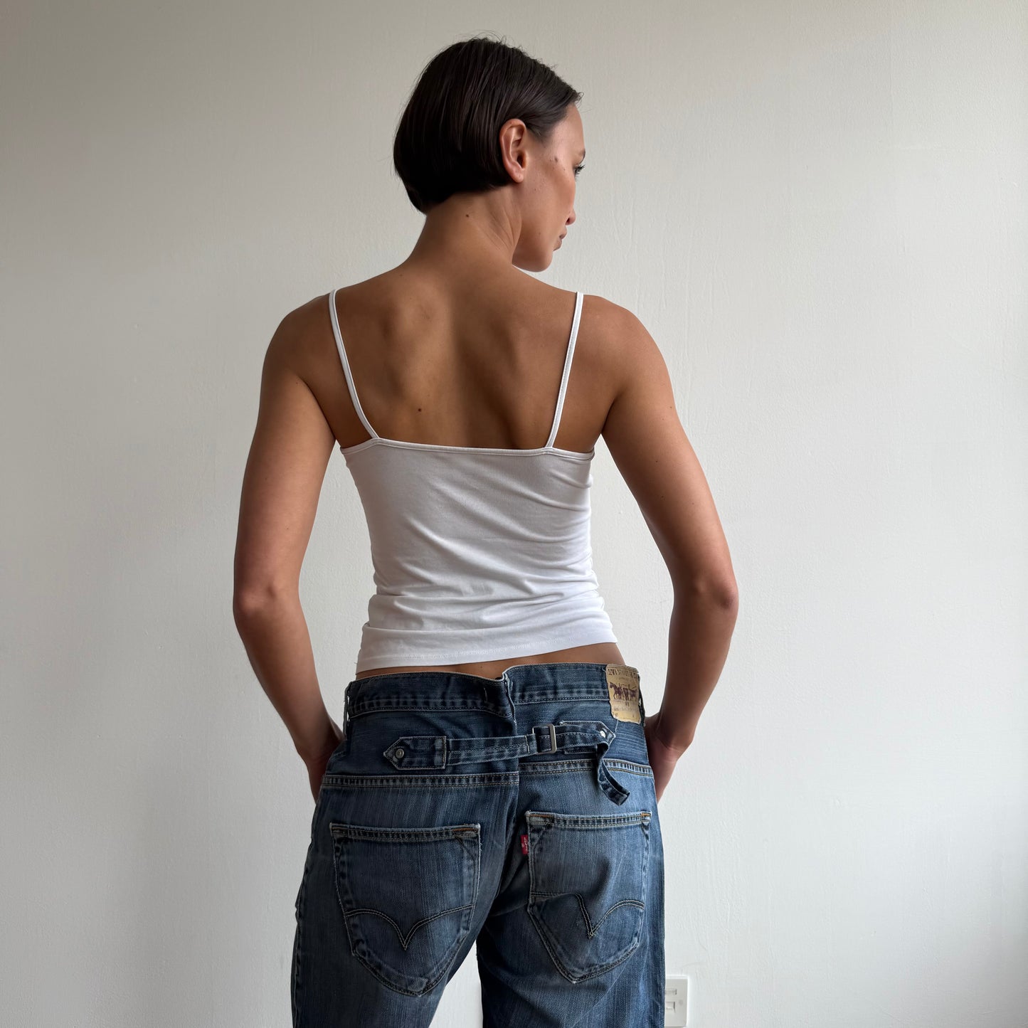 Levi’s cinch back jeans - Size 34x34