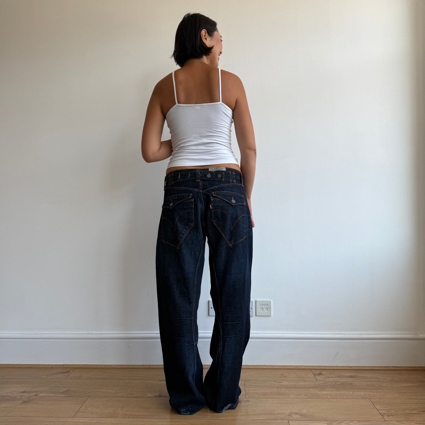 Levi’s Engineered dark wash button jeans - Size 33x34