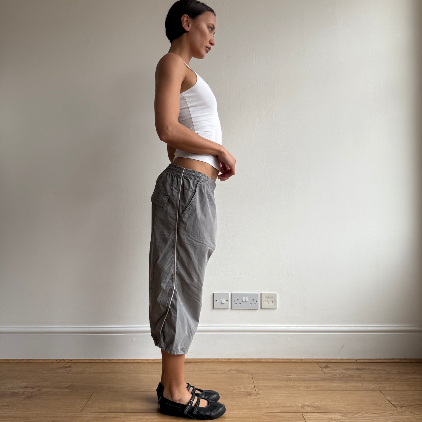Grey Adidas pocket cargo capris - Size S/M