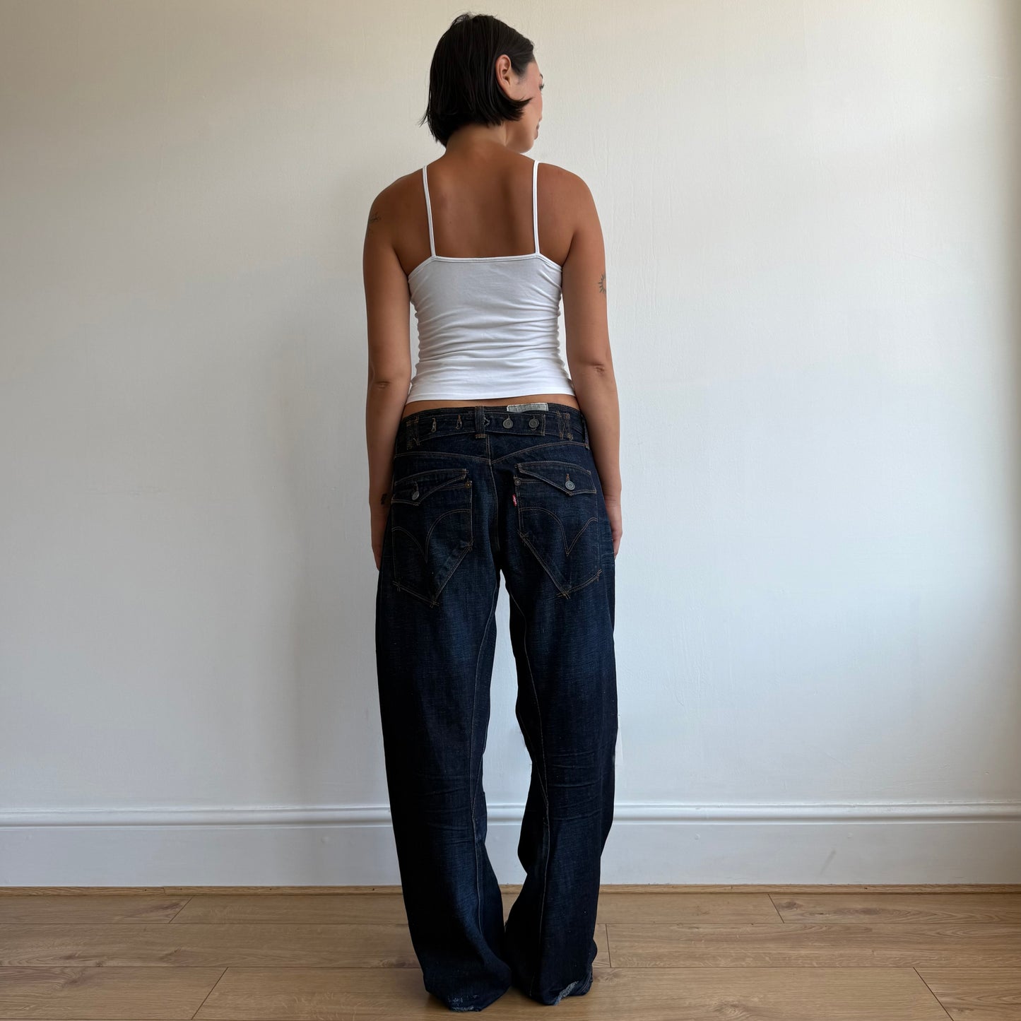 Levi’s Engineered dark wash button jeans - Size 33x34