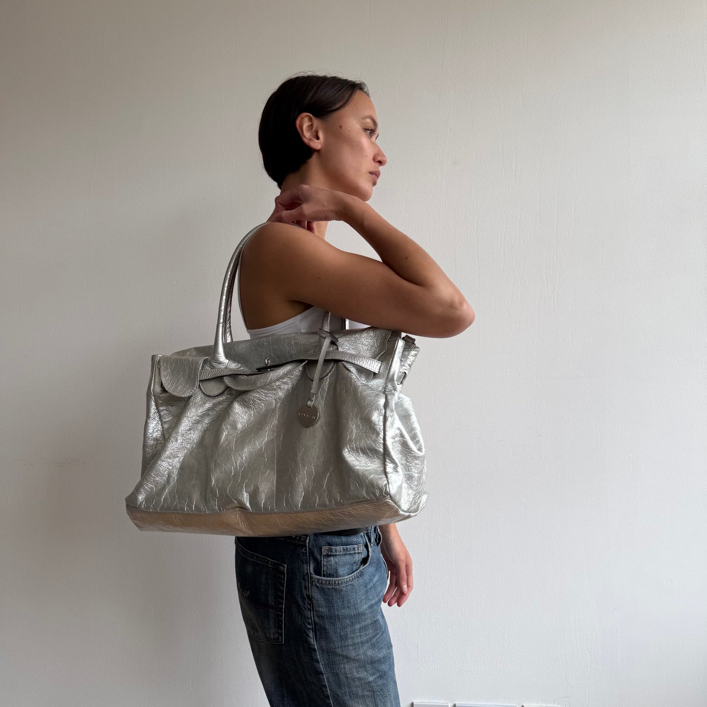 Silver leather ‘firkin’ bag - One Size