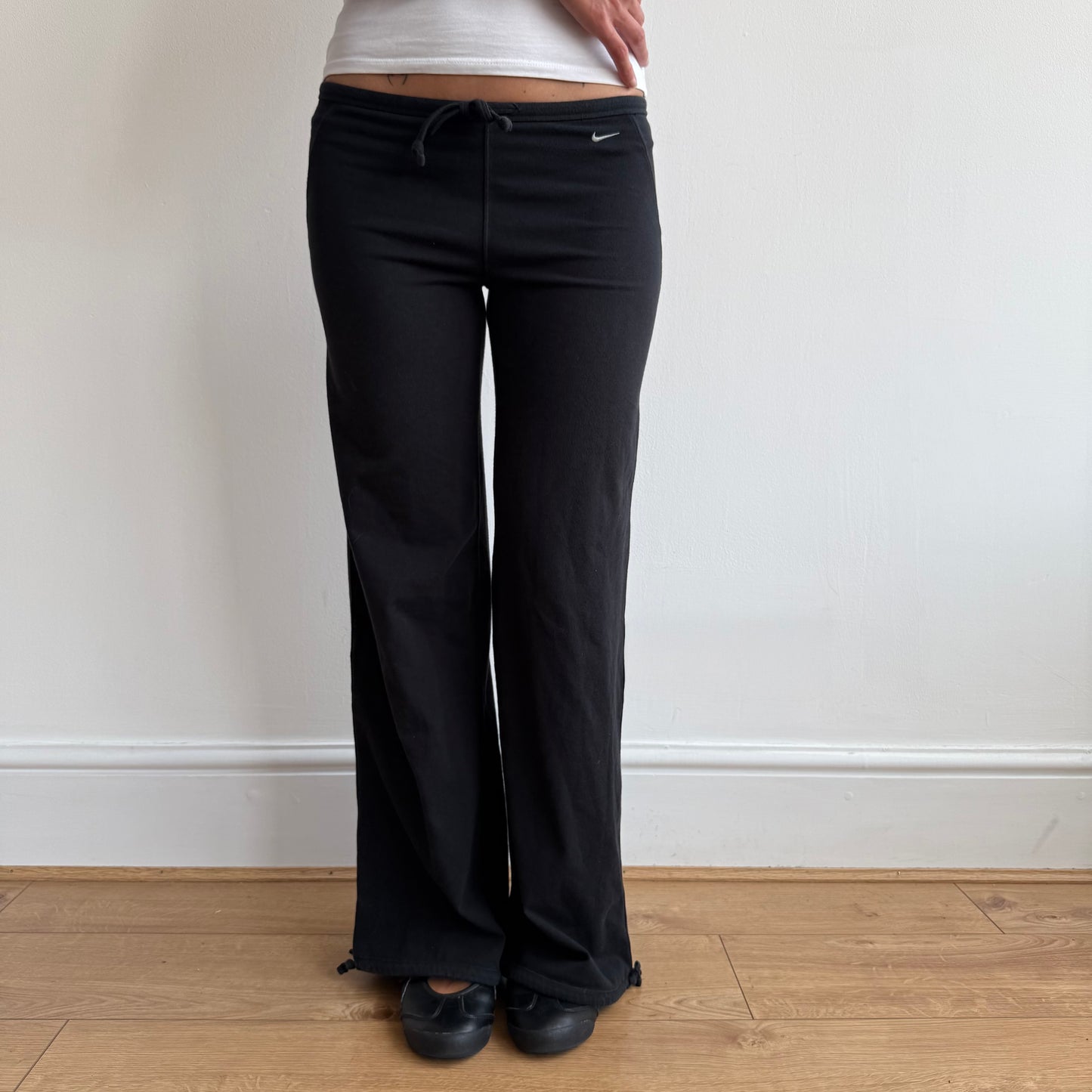 Black Nike flared yoga pants - Size S