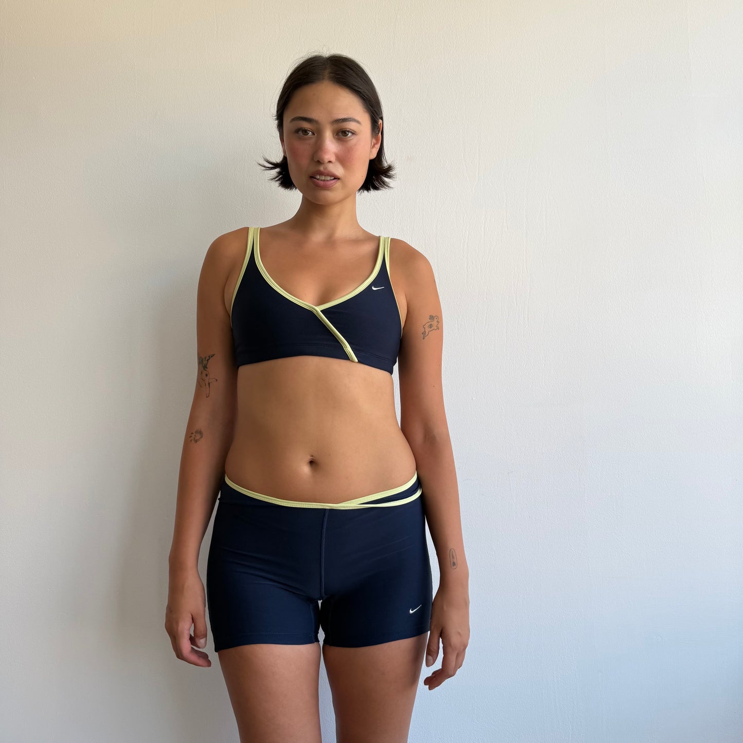 Nike navy + lime 2-piece set - Size XS