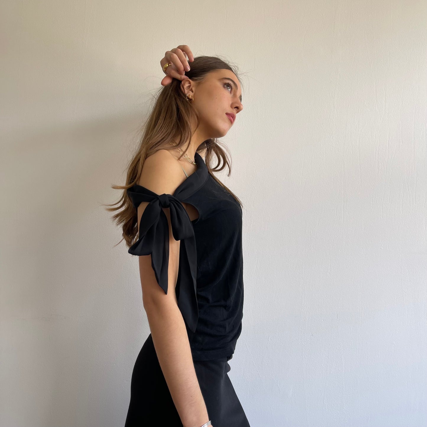 Black tie shoulder top - Size S