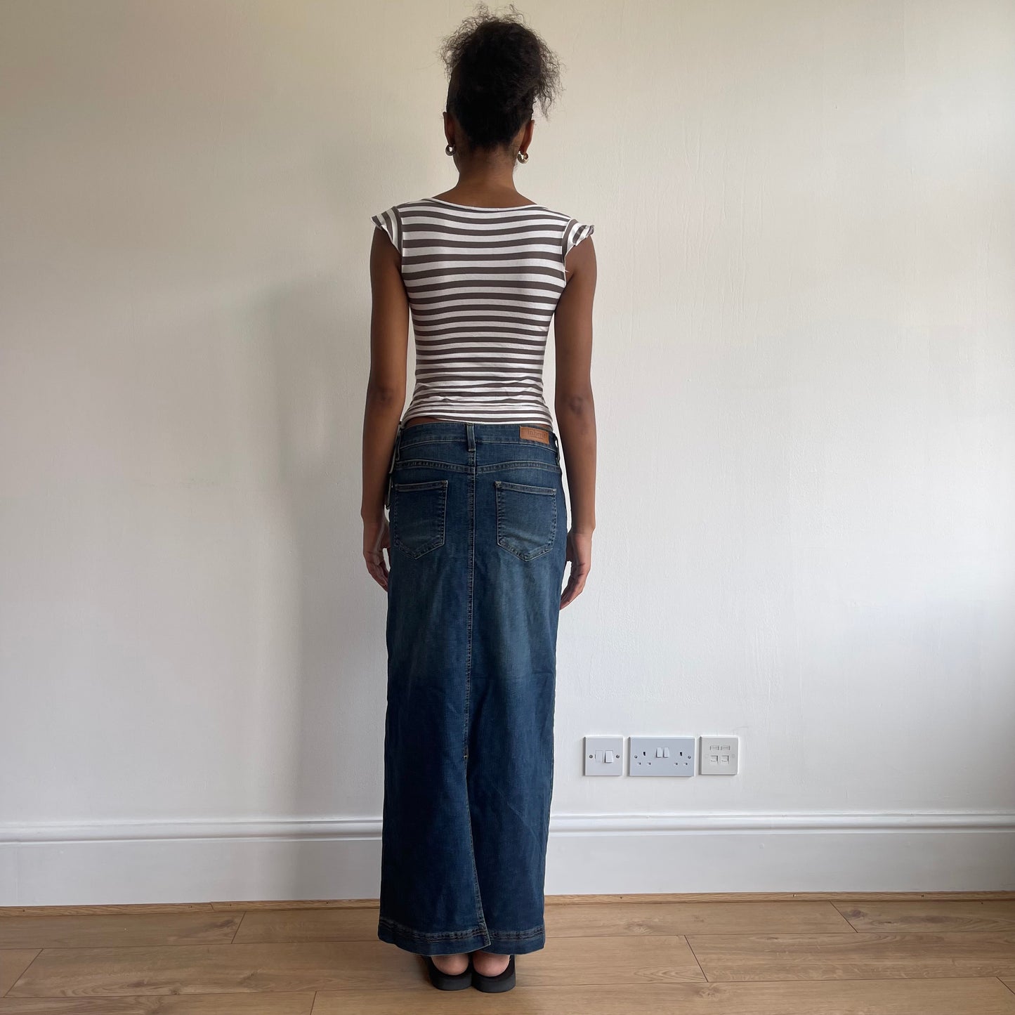 Brown and white stripe top - Size S