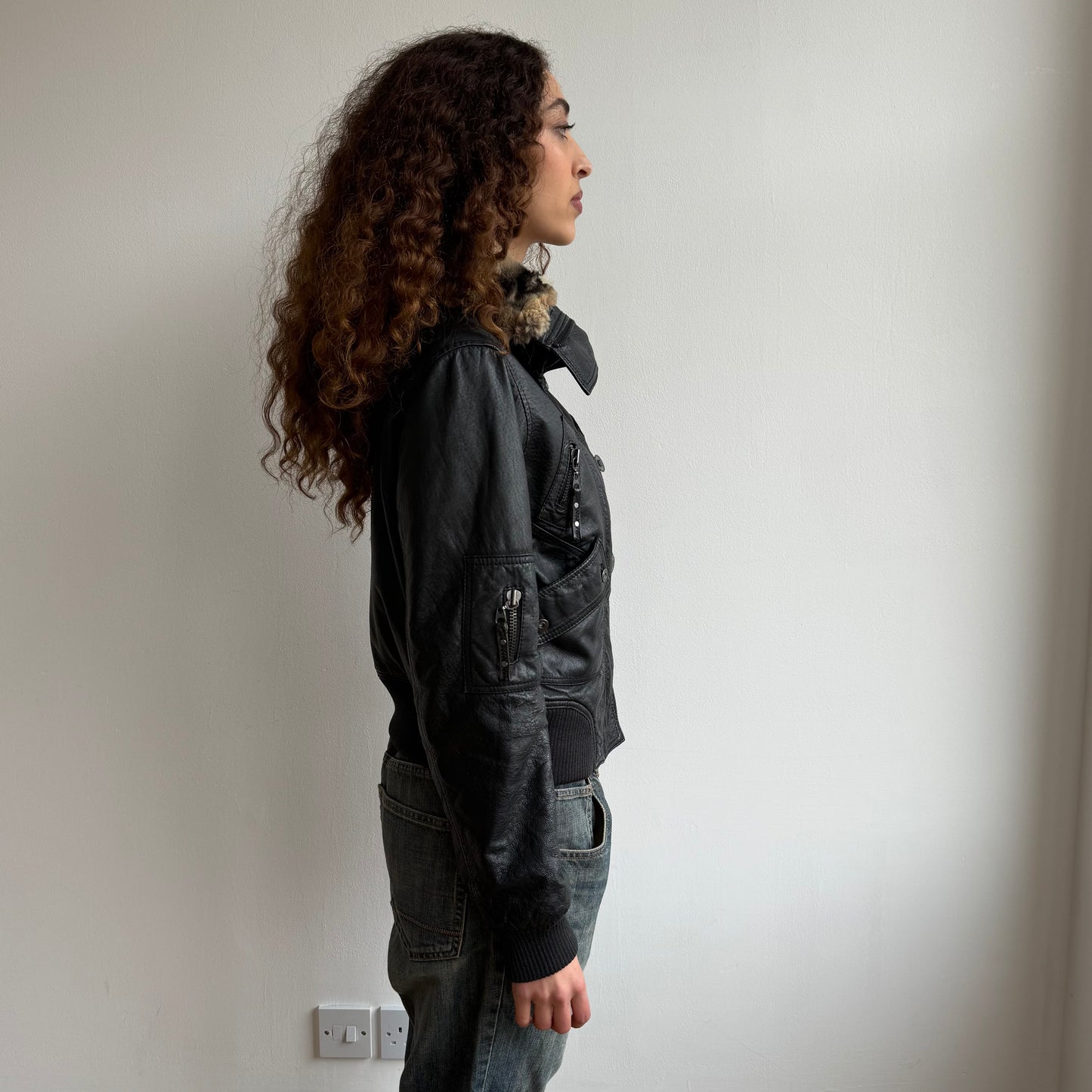 Black leather fur bomber jacket - Size M