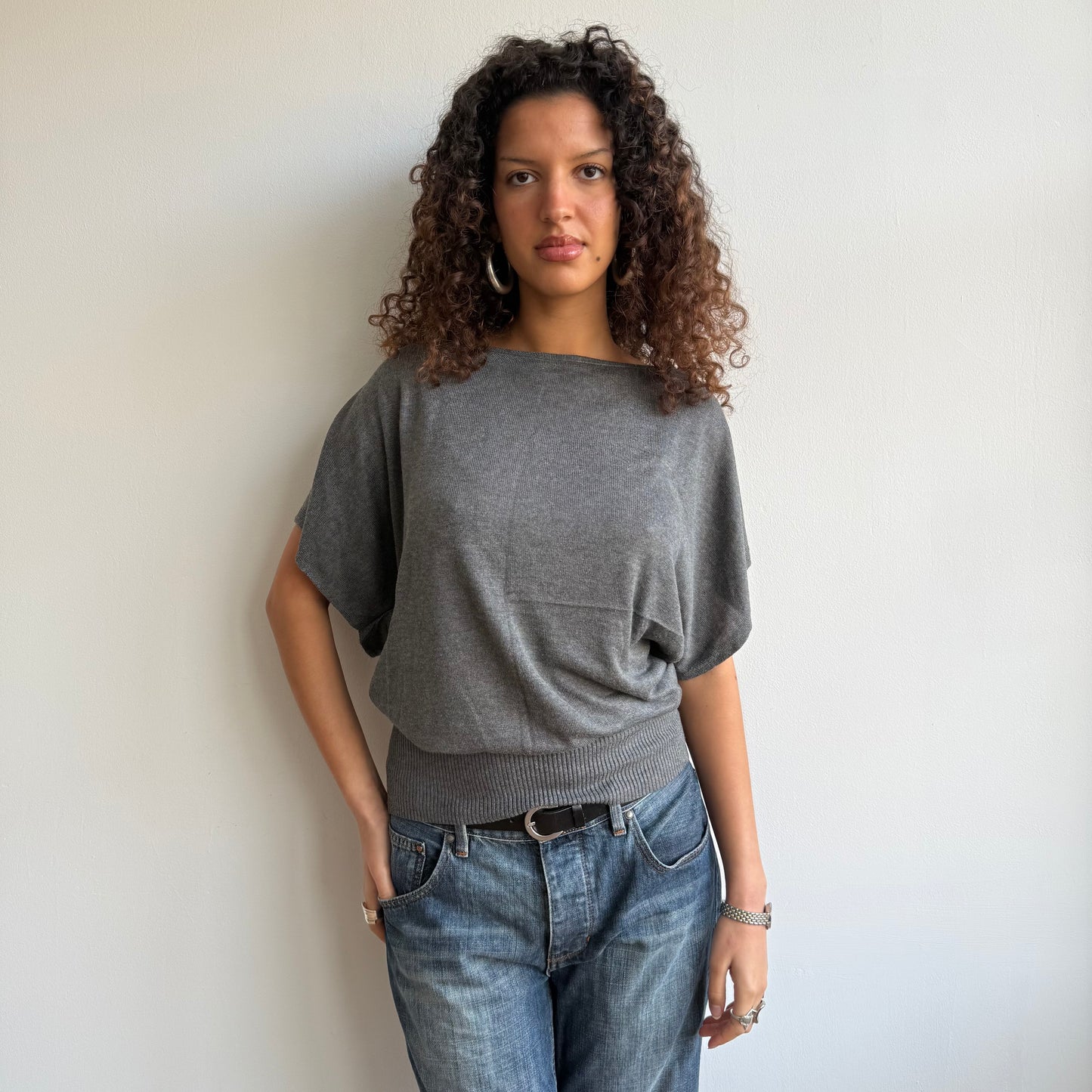 Charcoal short sleeve slouchy knit - Size M
