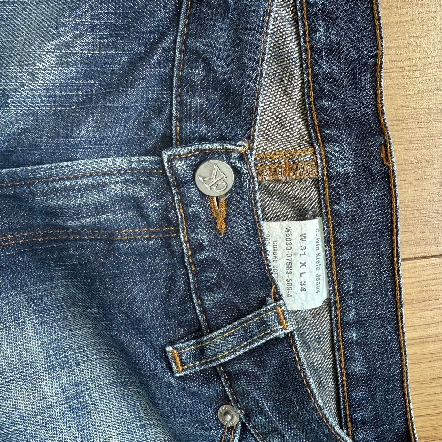 Calvin Klein flare jeans - Size S/M
