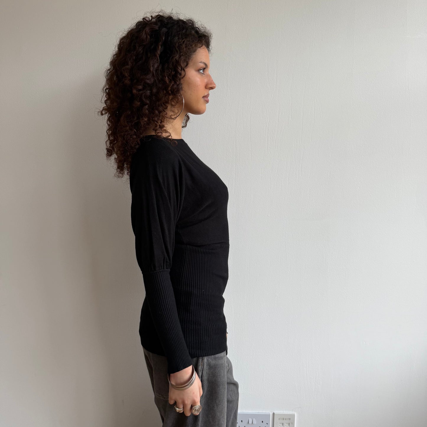 Black slouchy cinched jumper - Size XS + S