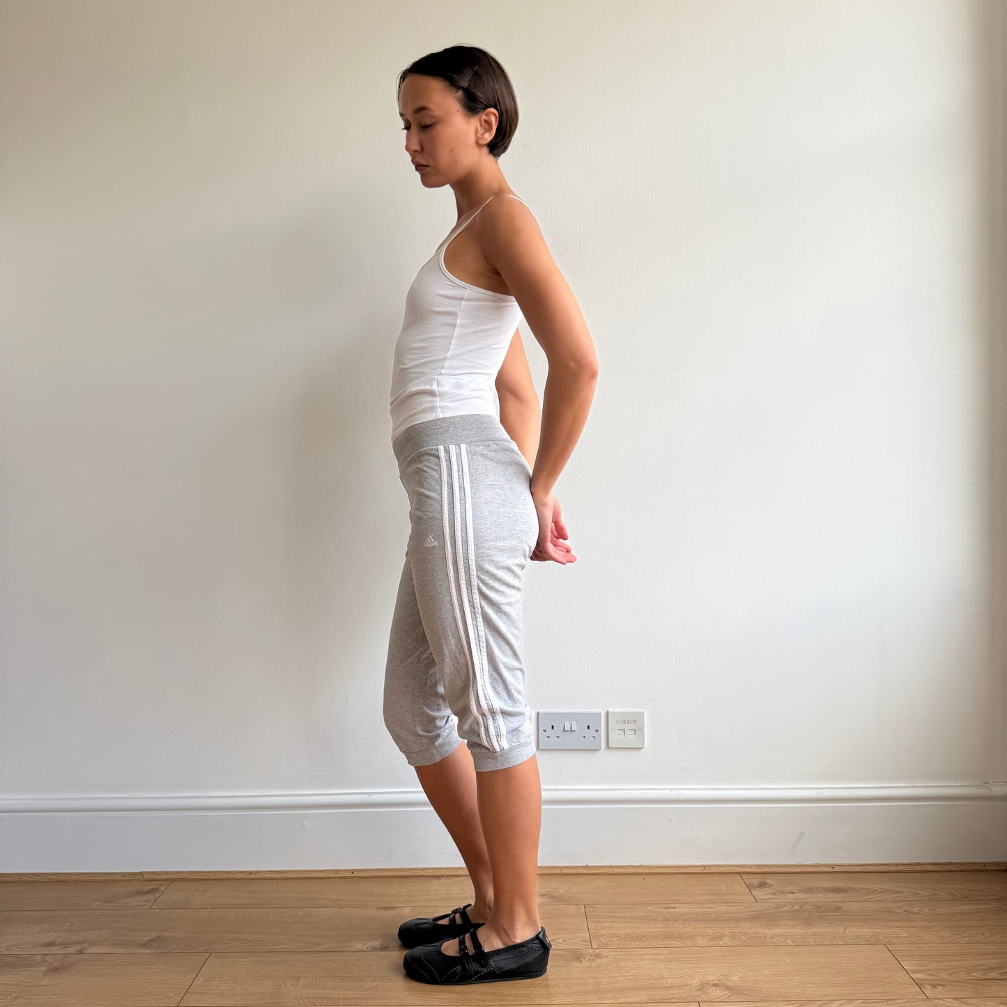Grey Adidas sporty capris - Size S