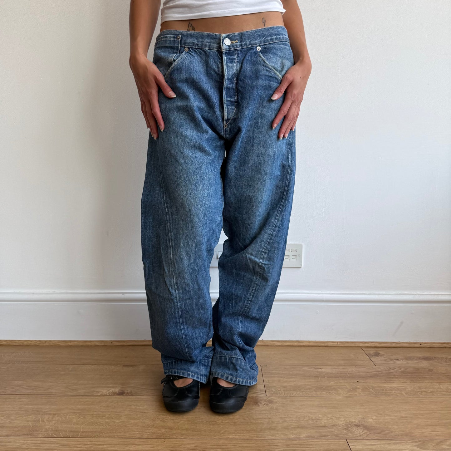 Levi’s Engineered cinch back jeans - Size 34x34