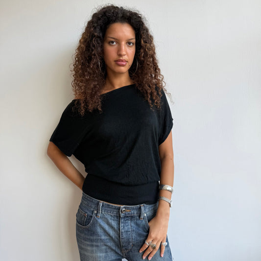 Black short sleeve slouchy knit - Size S/M