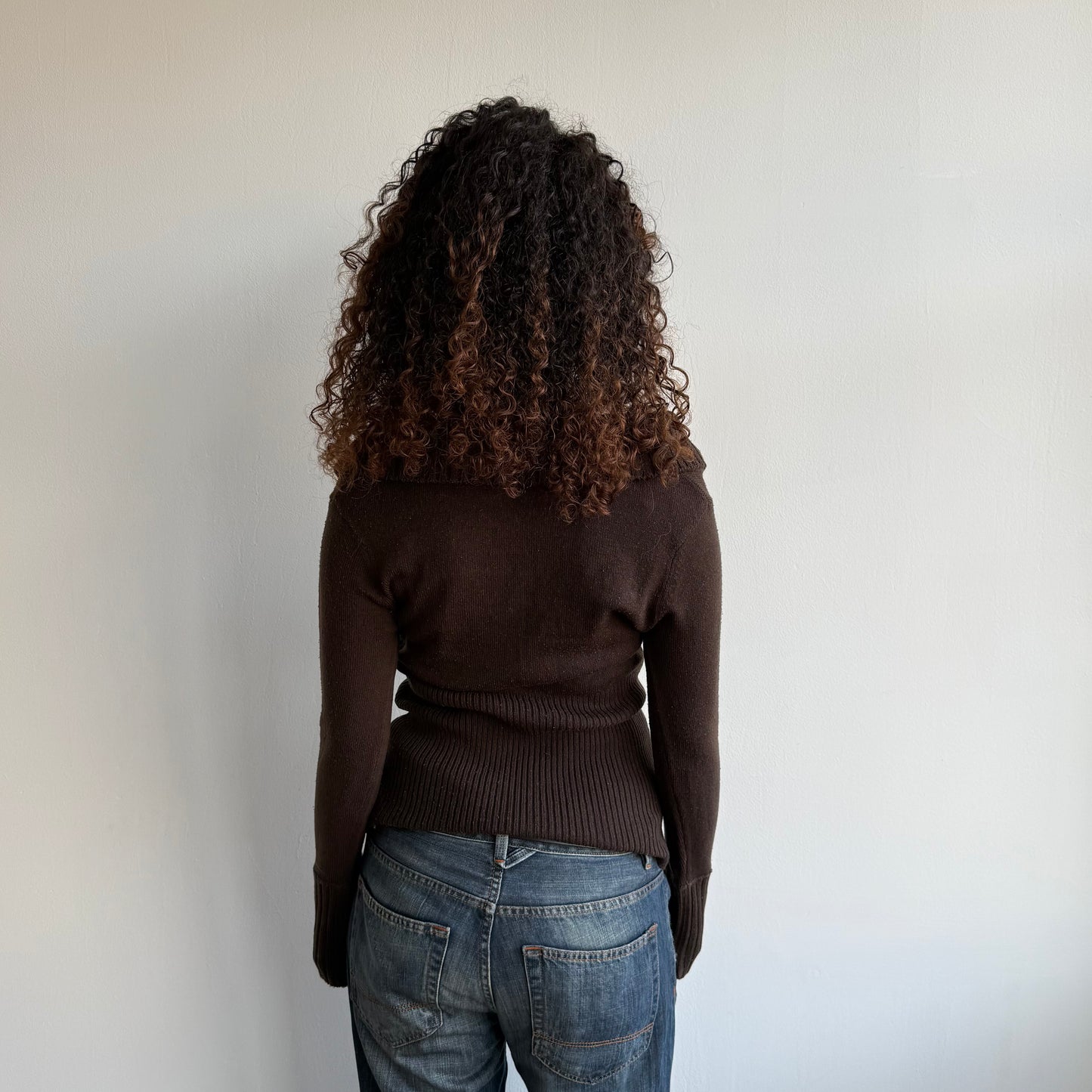 Brown button v neck knit - Size M