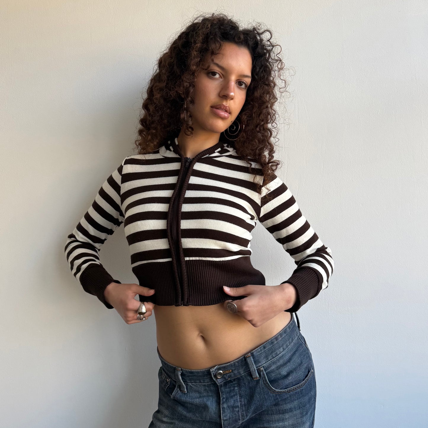 Brown and cream striped hoodie - Size S/M