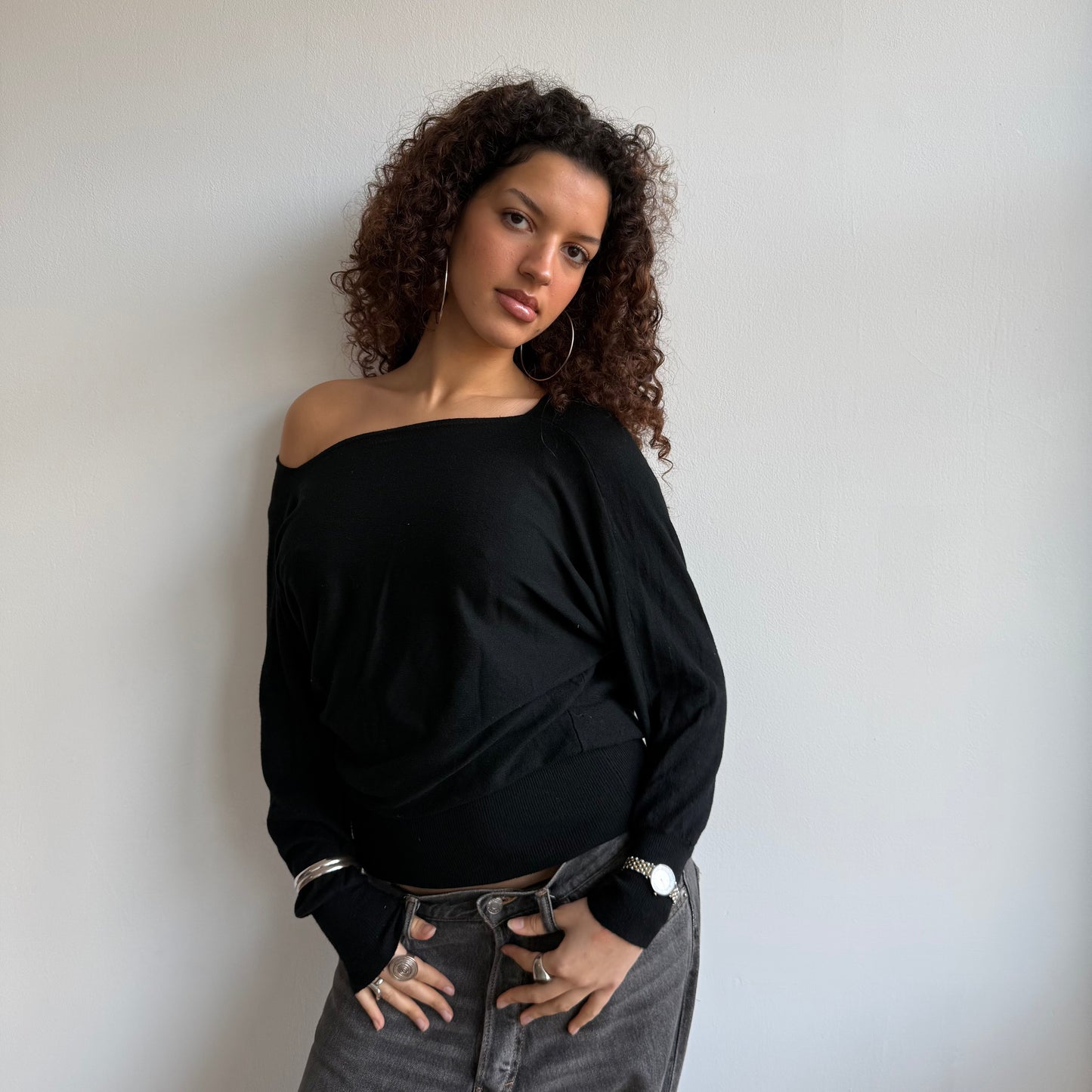 Black slouchy Bardot jumper - Size S
