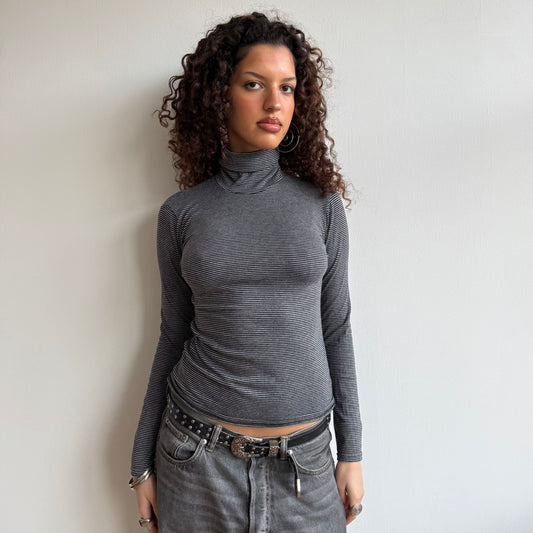 Black and grey striped roll neck - Size s
