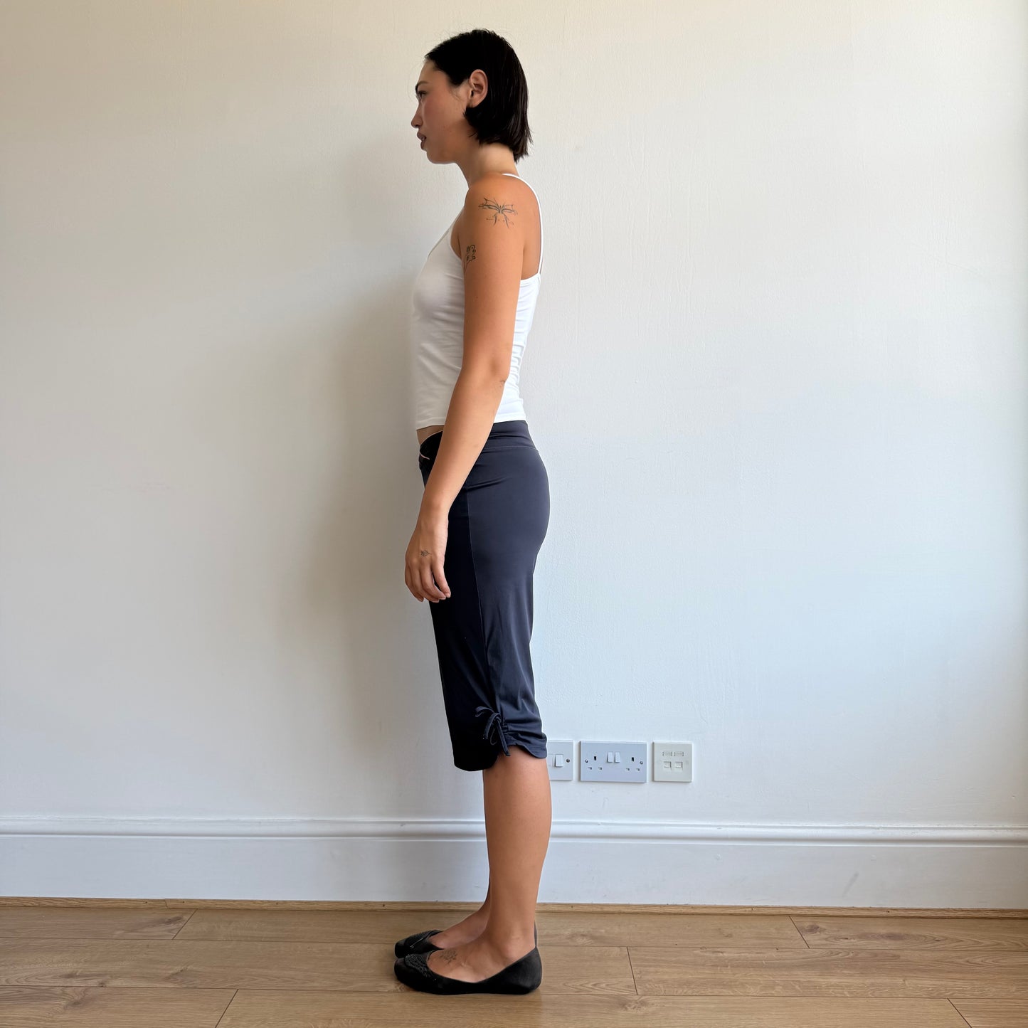 Adidas navy coral ruched capris - Size S