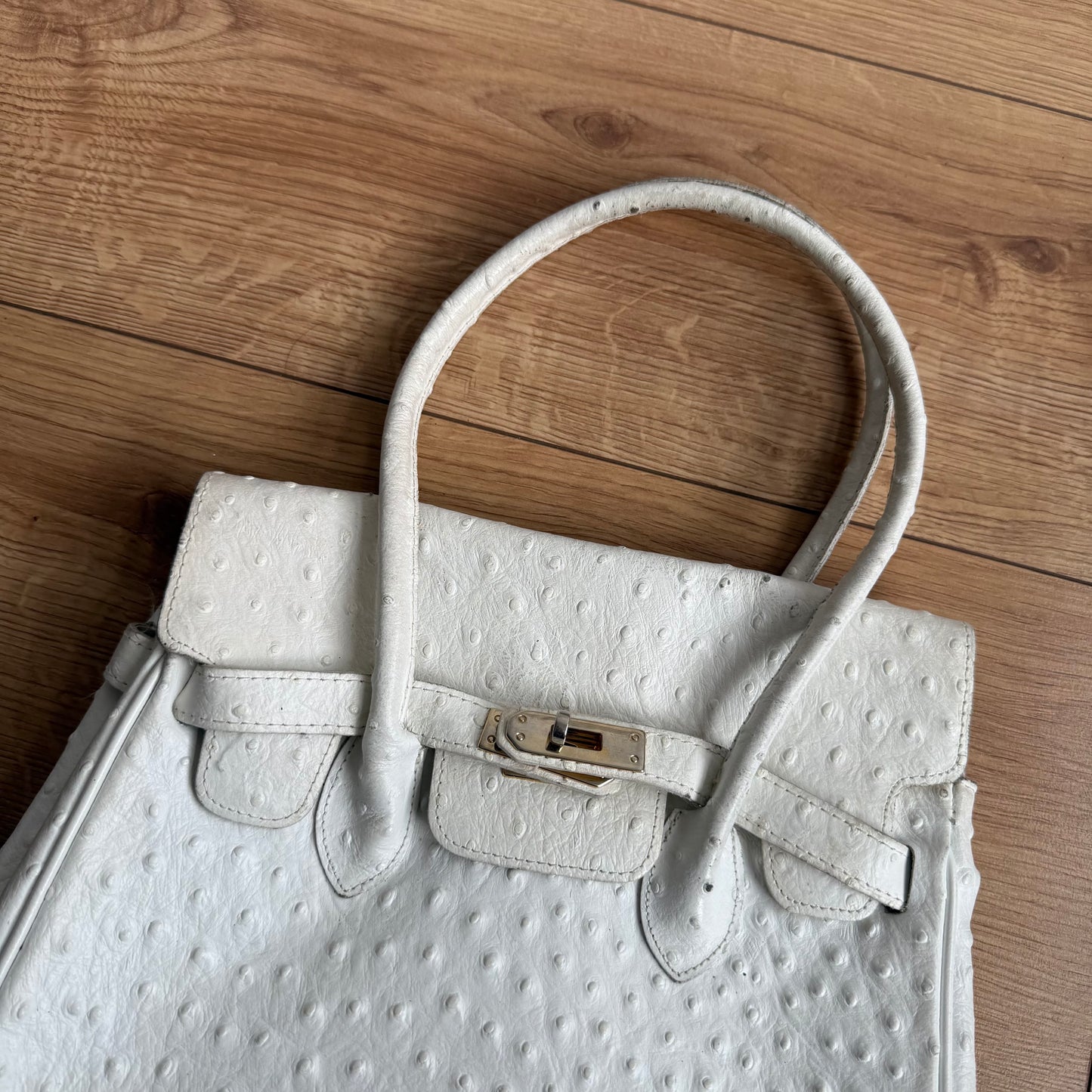 White mini leather ‘firkin’ bag - One Size
