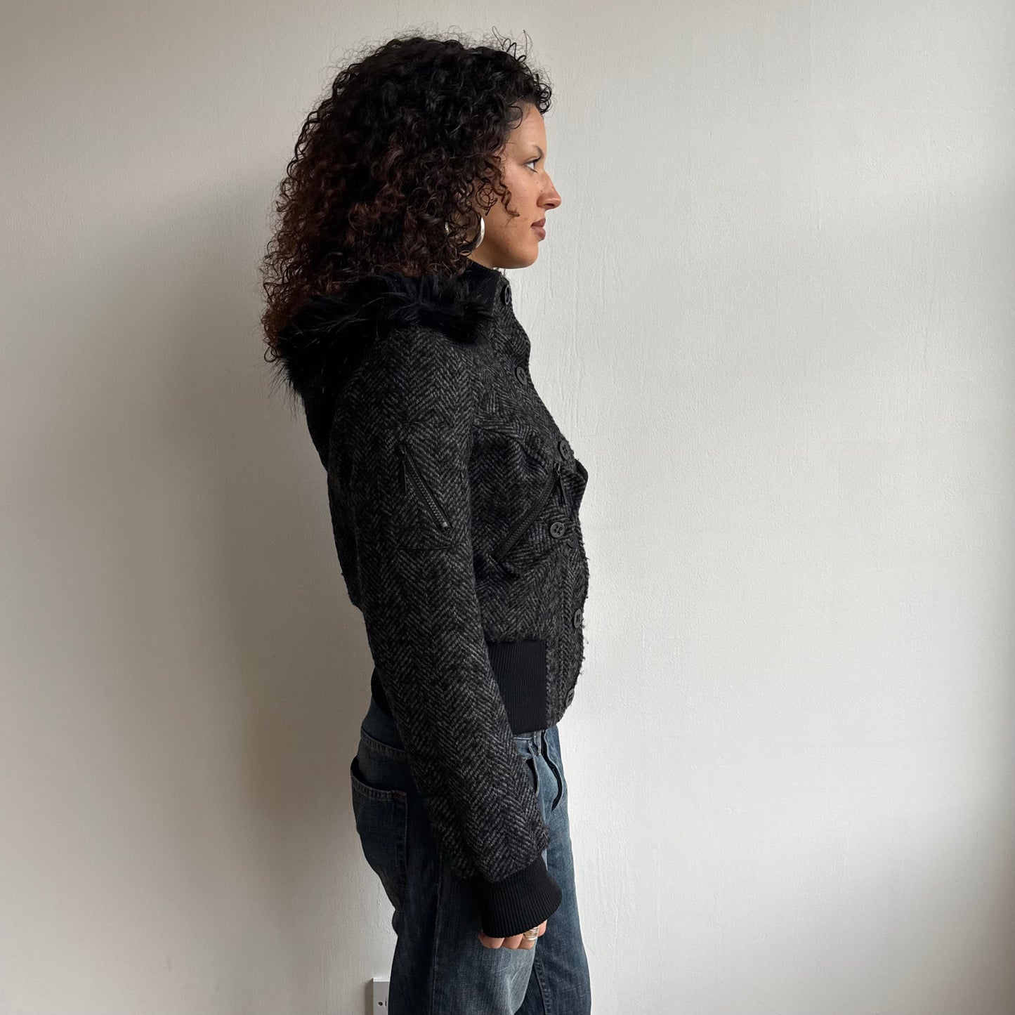 Black faux fur hood bomber - Size M