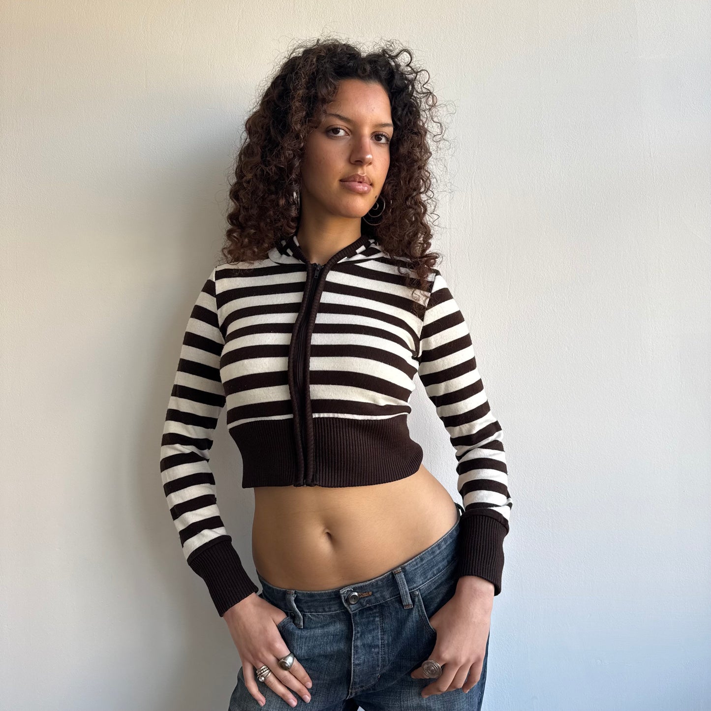 Brown and cream striped hoodie - Size S/M