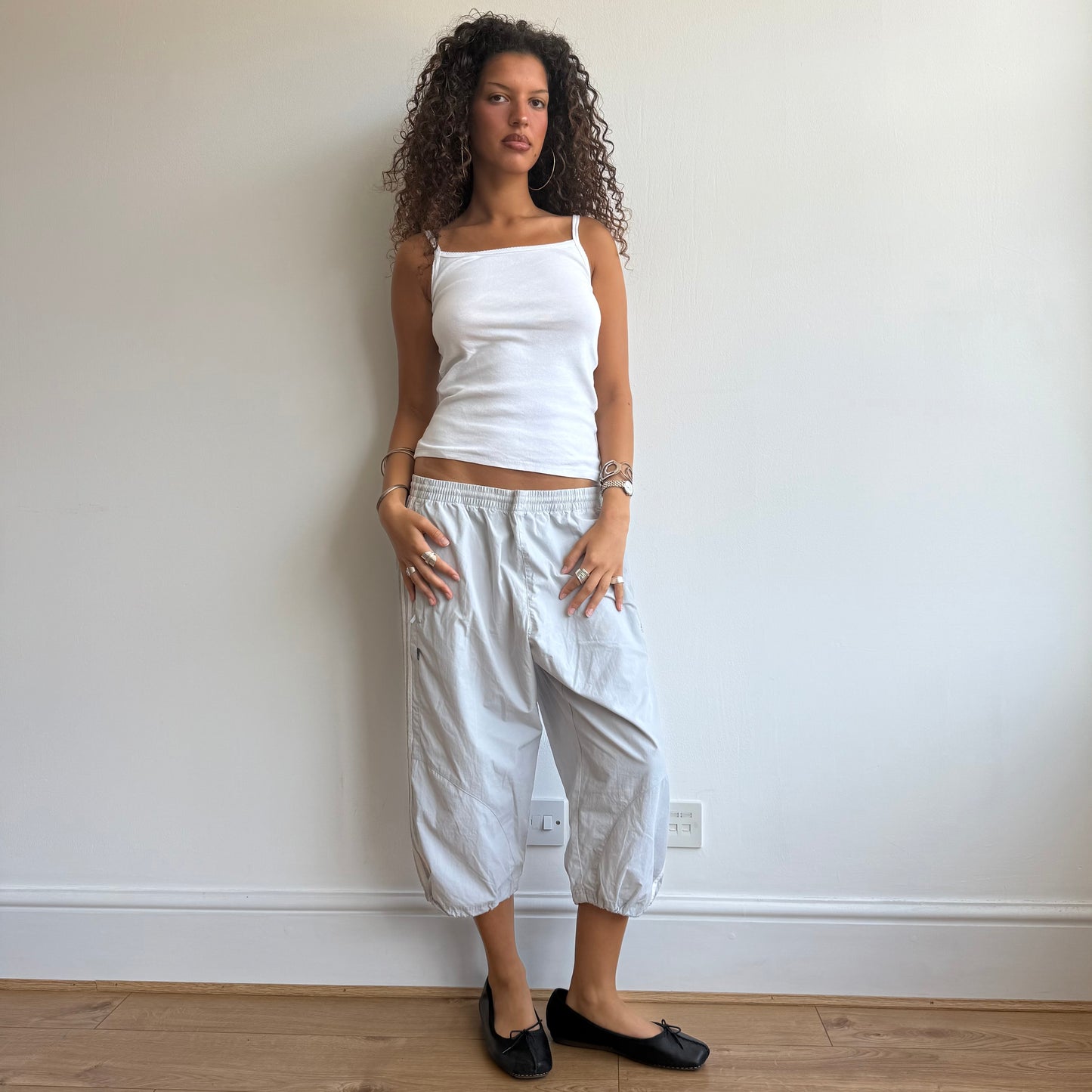 Light grey Adidas capris - Size L