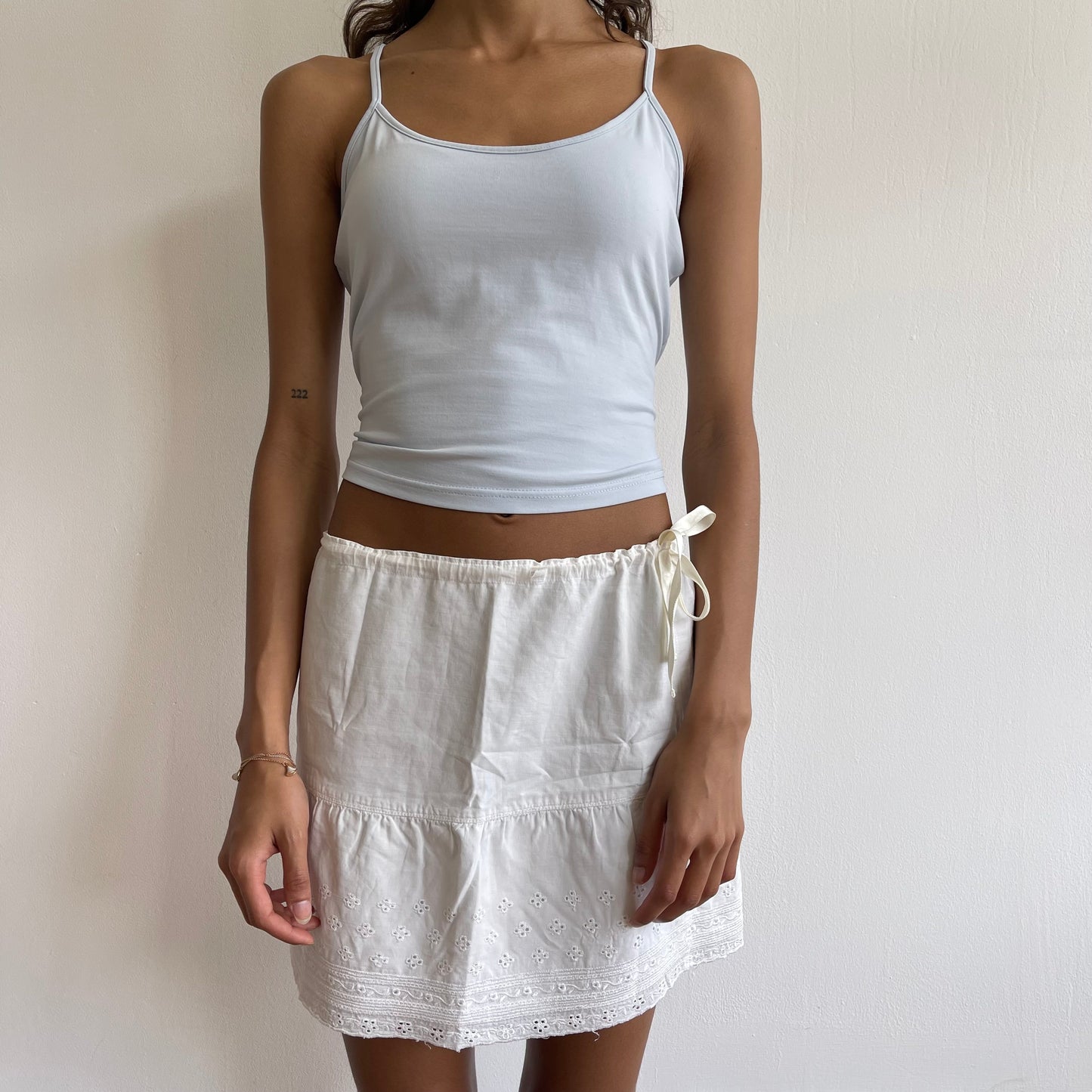 White broderie tie side skirt - Size XS