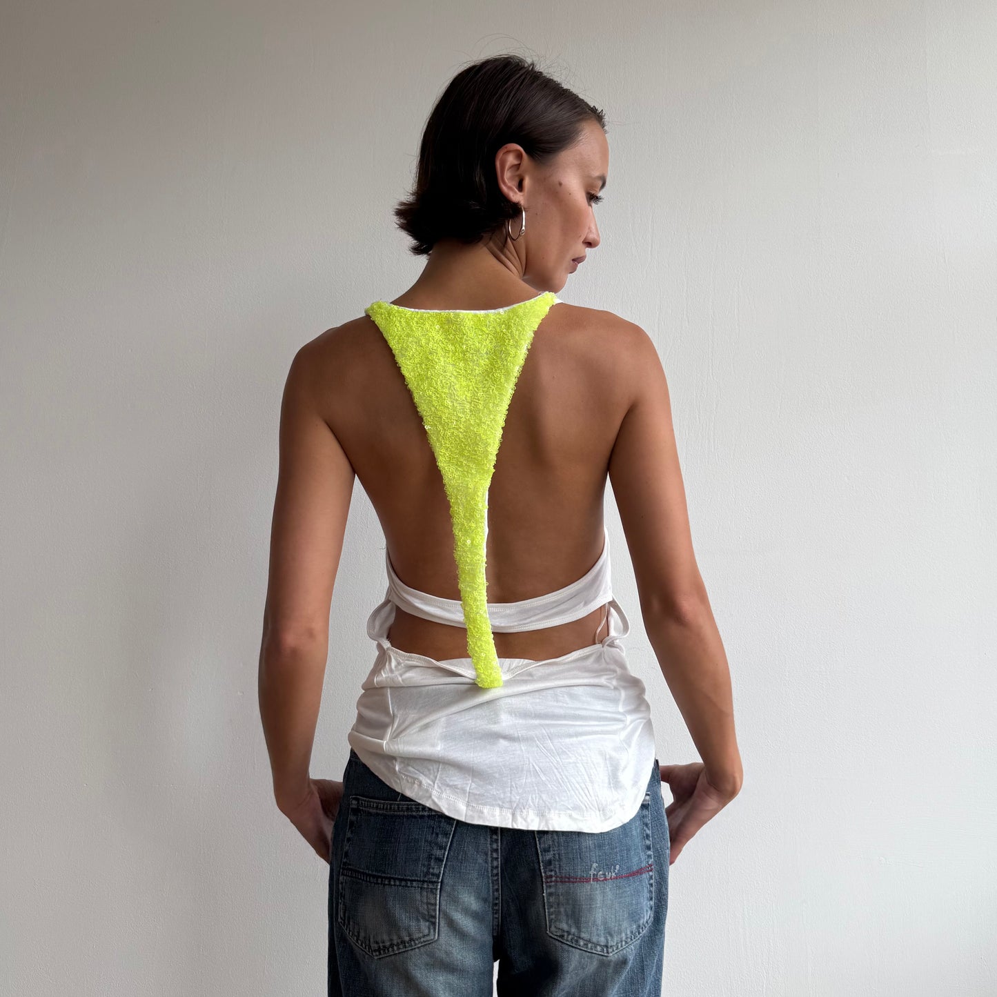 White + neon yellow sequin top - Size S