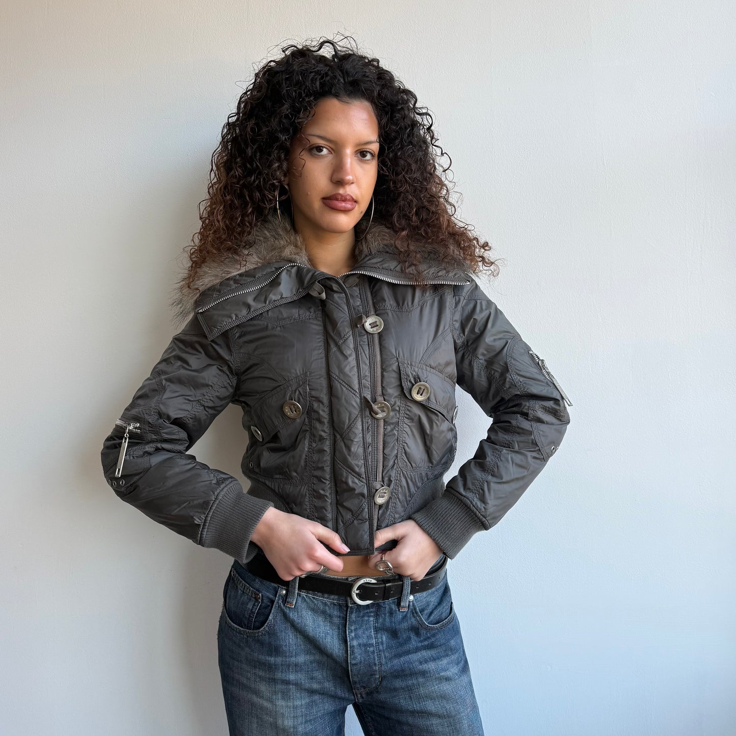Grey fur collar puffer bomber - Size S