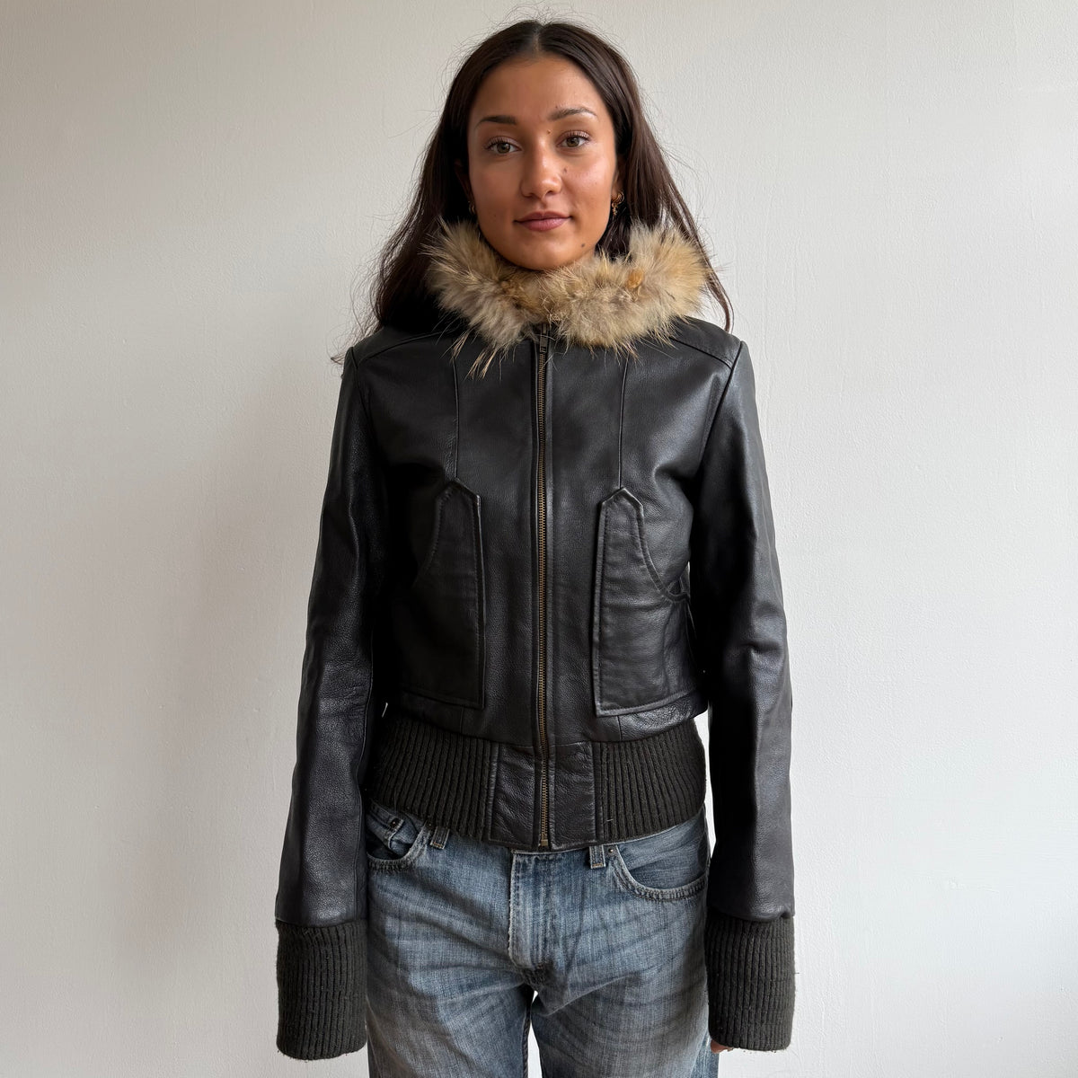 Black leather fur hood bomber - Size S
