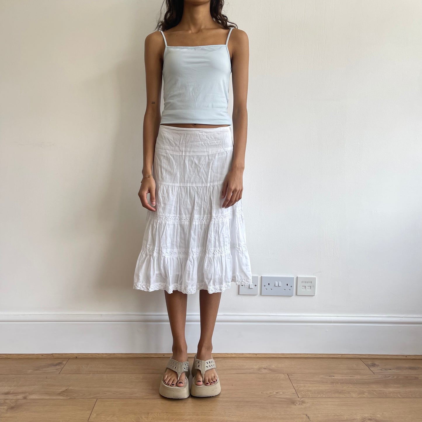 White broderie anglaise midi skirt - Size S/M
