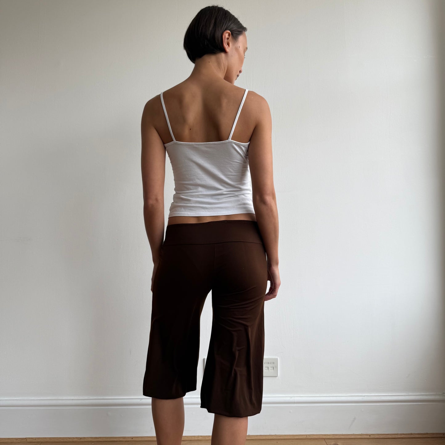 Brown harem bubble capris - Size S