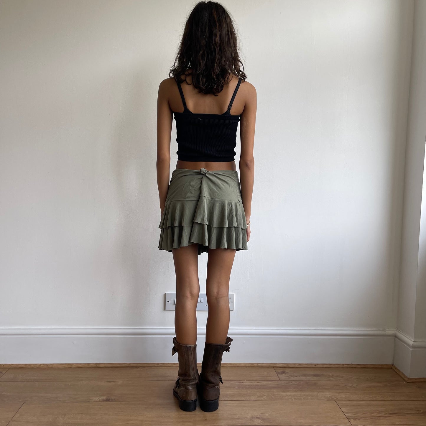 Khaki rara mini skirt - Size M