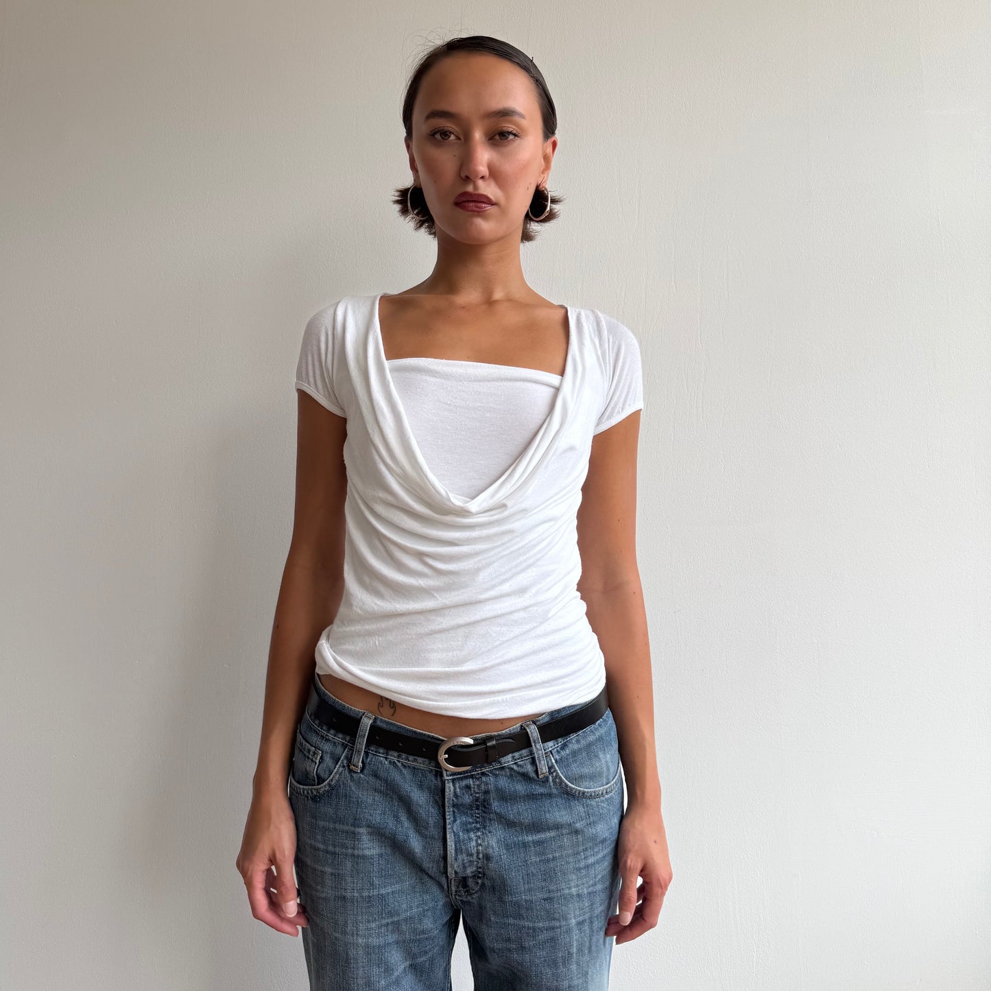 White cowl double layer keyhole top - Size S