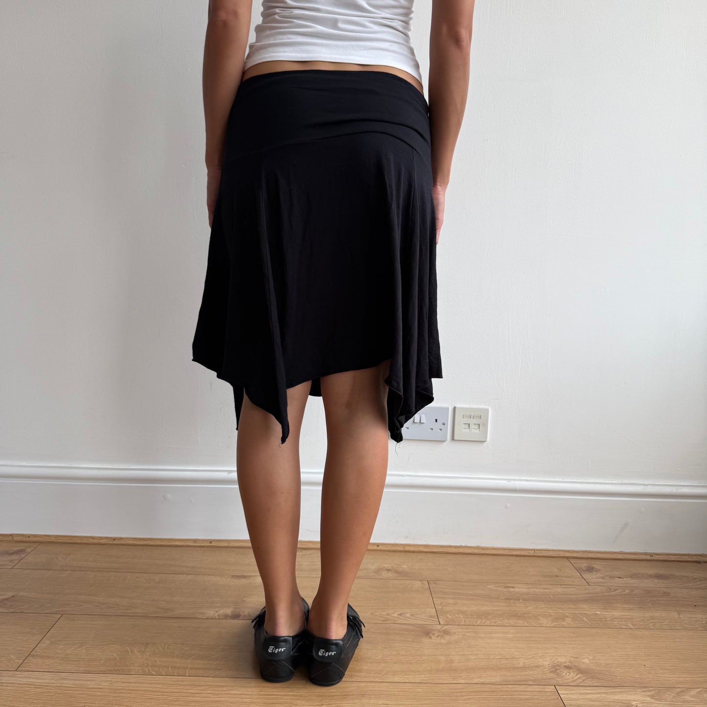 Black belt midi skirt - Size M