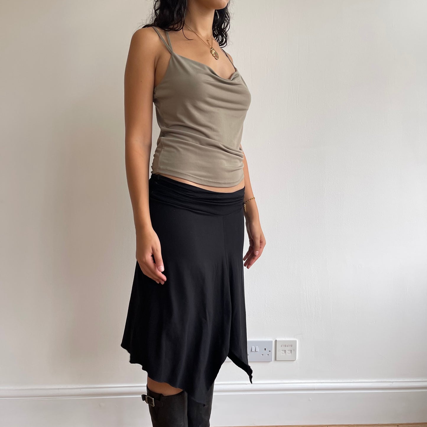 Khaki cowl neck - Size S