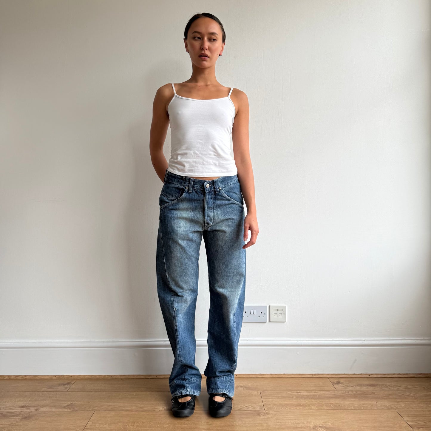 Levi’s Engineered button back jeans - Size 30x34